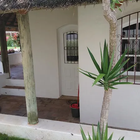 Casa De *